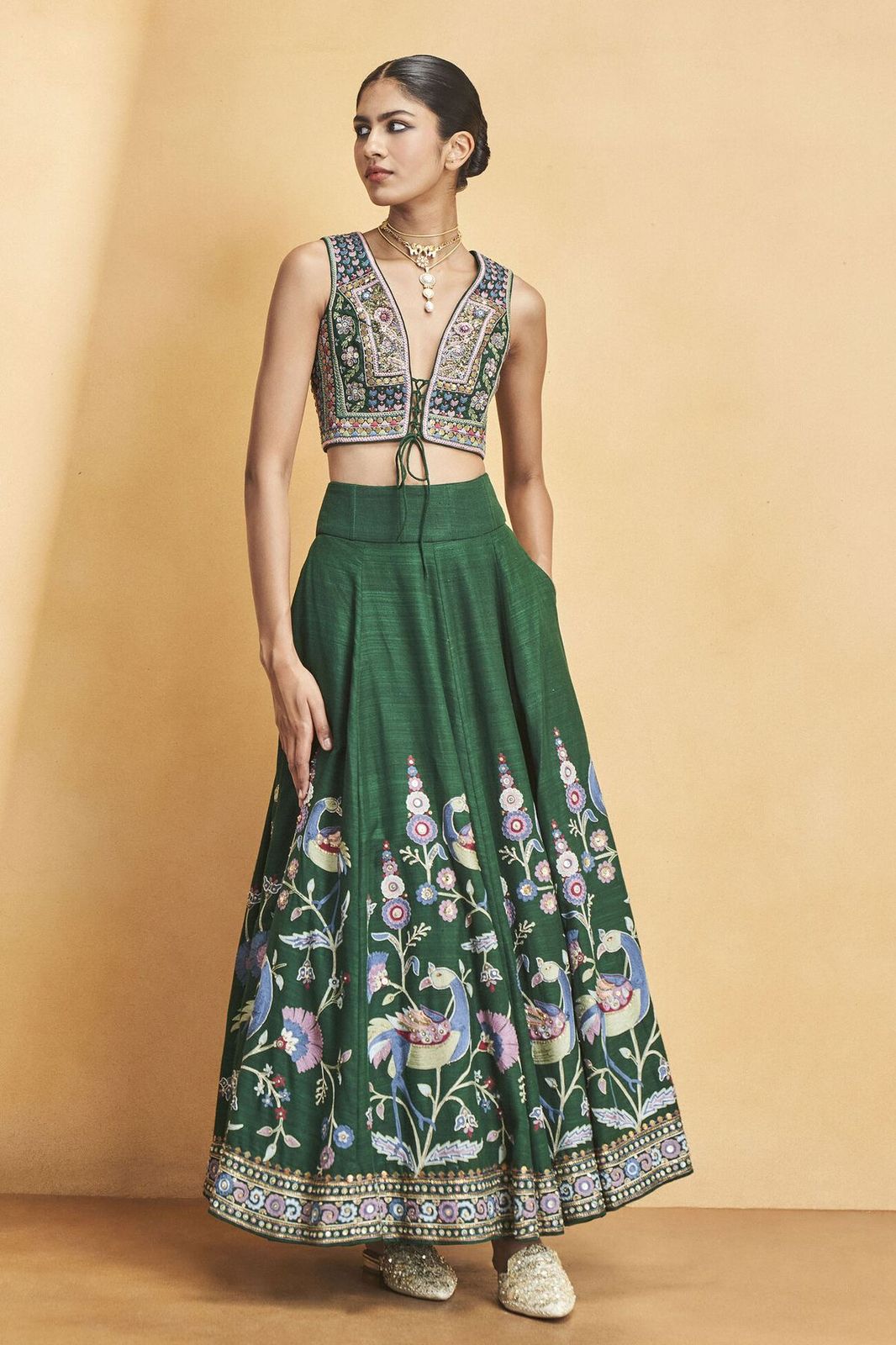Mehendi — women's look 3